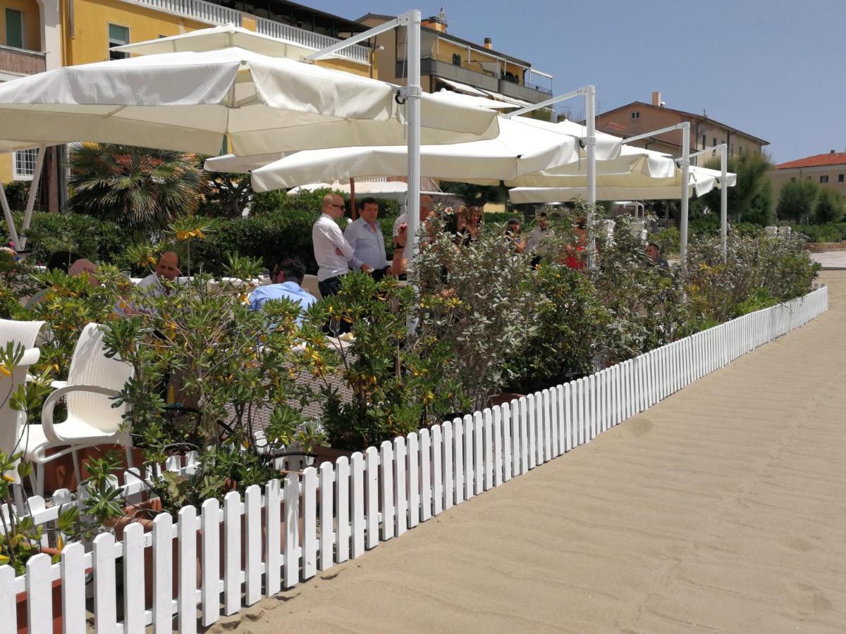 Aqua Boutique Hotel Castiglione della Pescaia Kültér fotó